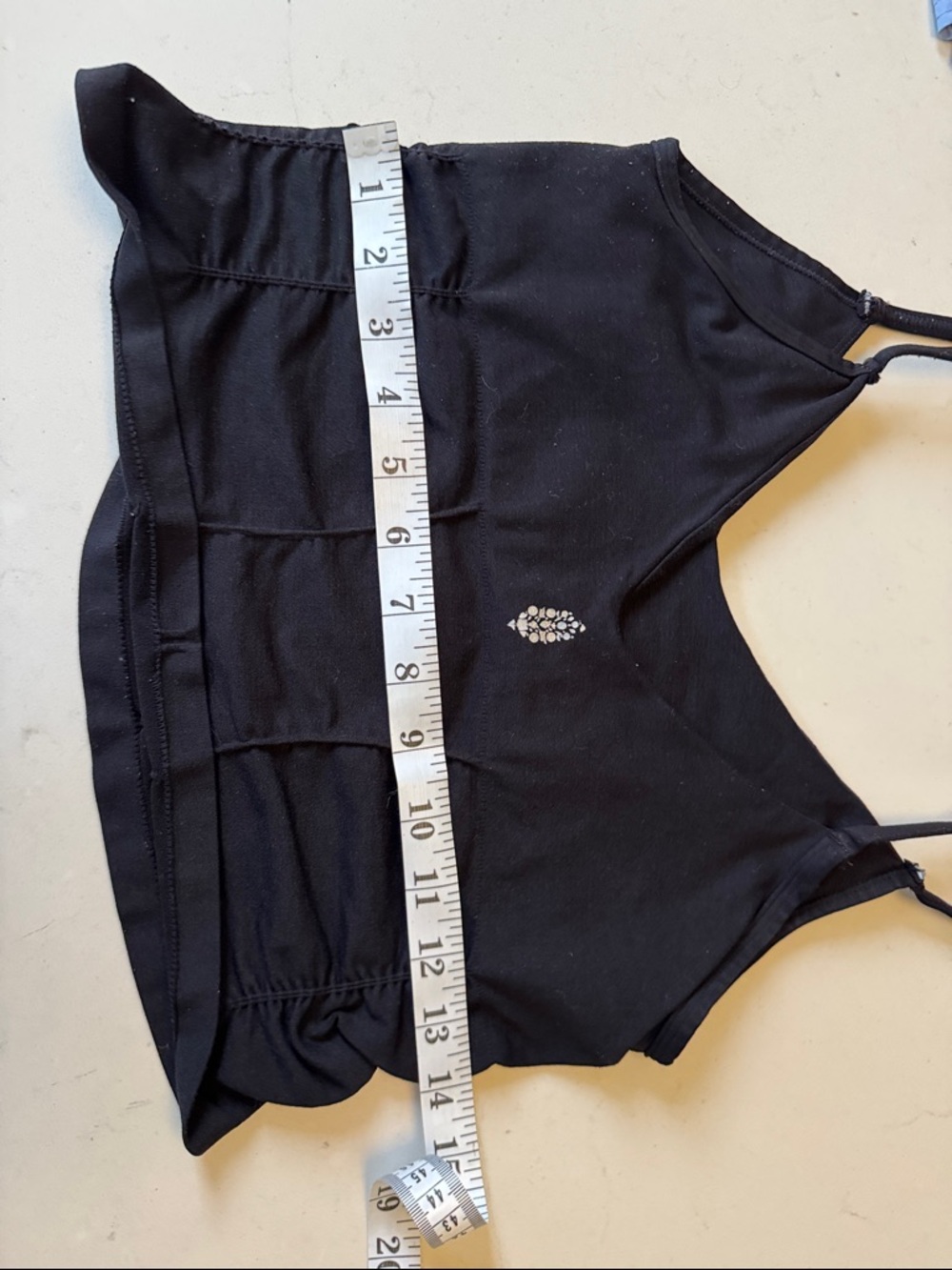 Freepeople movement Black Cropped Tank Top with Ruched sides m/L - Picture 5 of 8